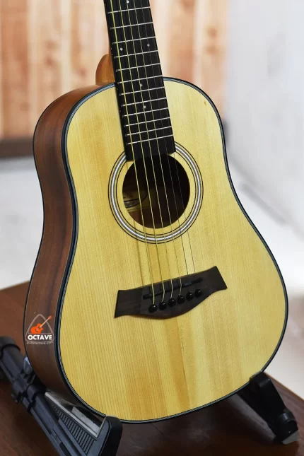 Chard 32B Mini Size Travel Guitar Price in BD | Best Guitar Shop in BD